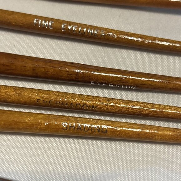 NEIMAN MARCUS Makeup Brush Set of 6 pieces Brown Wood Handles 4” Long New - Picture 4 of 14